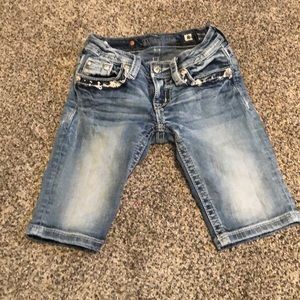 Miss Me Bermuda shorts